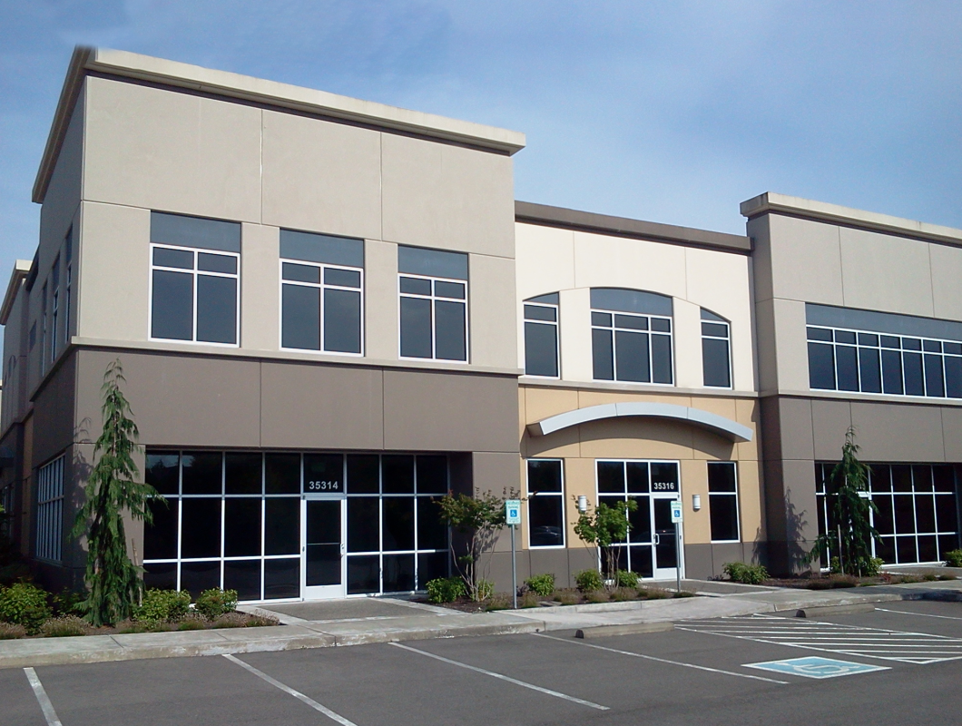 Exterior view of Venture Commerce Center in Snoqualmie, Washington